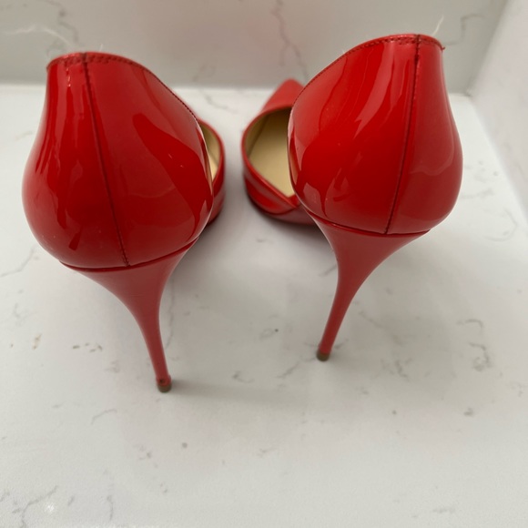 Christian Louboutin - Picture 3 of 5